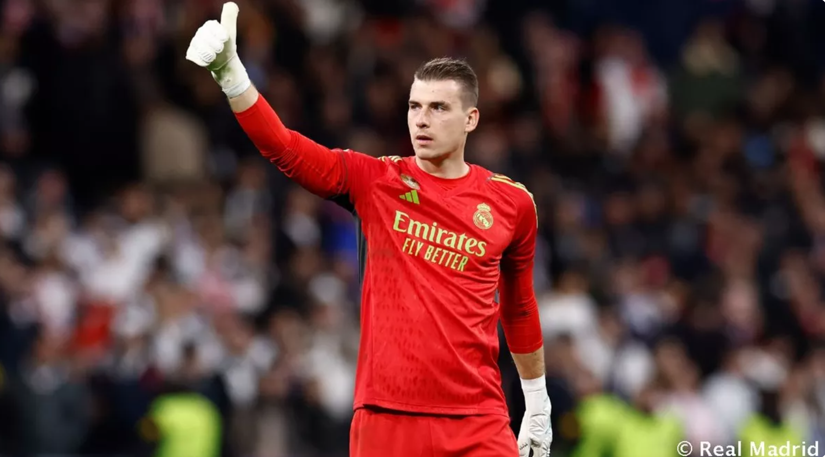 Луніна виставлено на трансфер